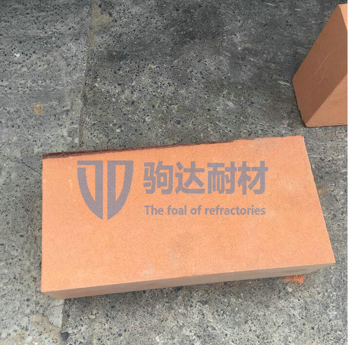 ����u